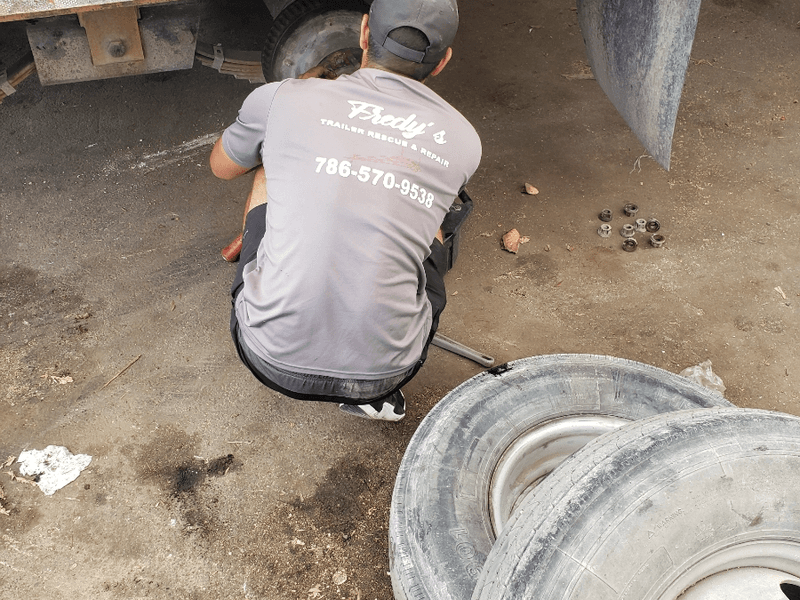 trailer tire and hub service in Cutler Bay